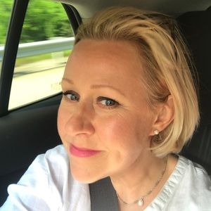 Meet your Posher, Colleen